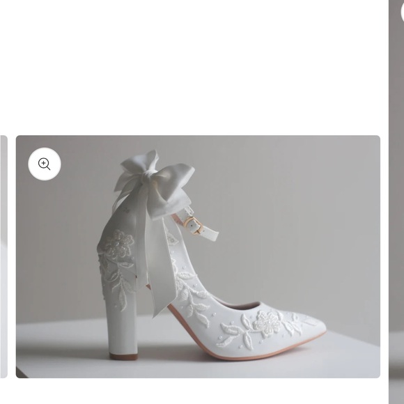 Elegant White Embroidered Women's Heels - Picture 3 of 5